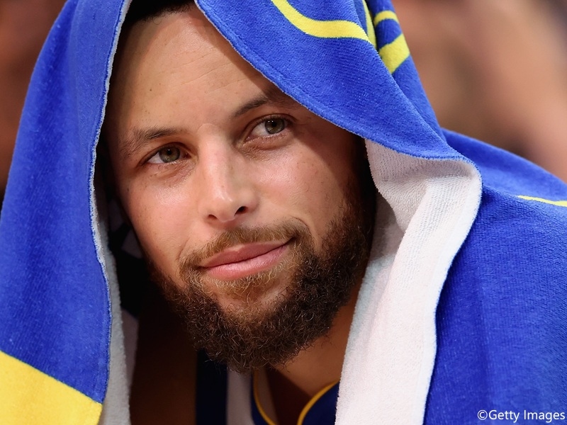 勇士球星Stephen Curry第17季結束,無緣季後賽次數追平MVP紀錄
