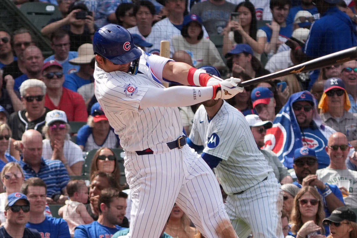 鈴木誠也連3場開轟 小熊延長再見勝費城人奪9連勝