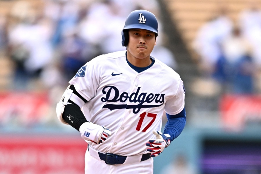 大谷翔平治療前先敲22號首打席全壘打 球迷問：膝蓋真的有事？