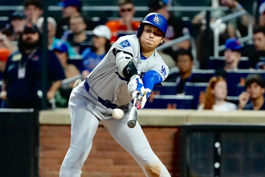 大谷翔平壞球敲長打 Manaea賽後脫帽