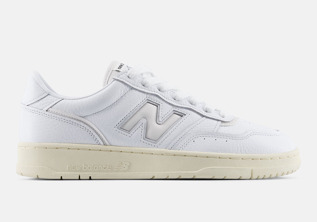 New Balance 950 白色新配色登場，延續 80 年代籃球風格