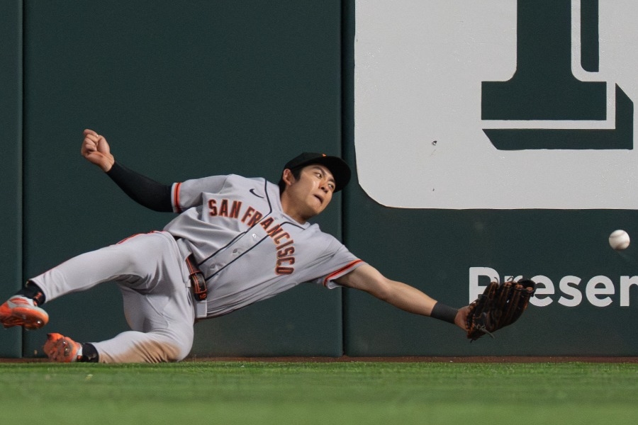 李政厚判斷飛球失誤 巨人遭遊騎兵再見
