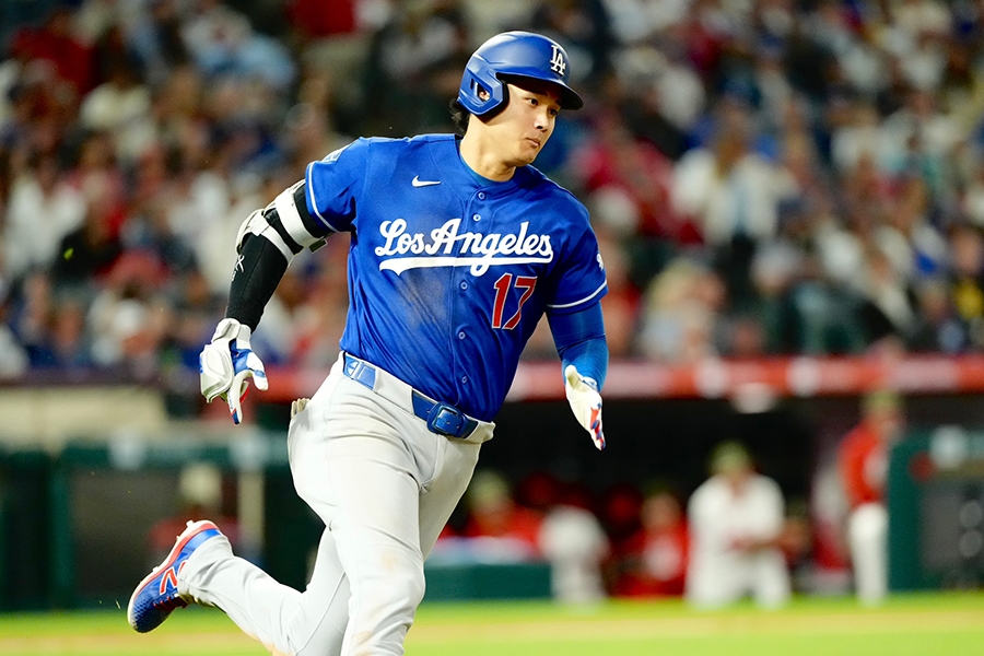 大谷翔平幻場內全壘打改判三壘安打加失誤 道奇15比2大勝天使