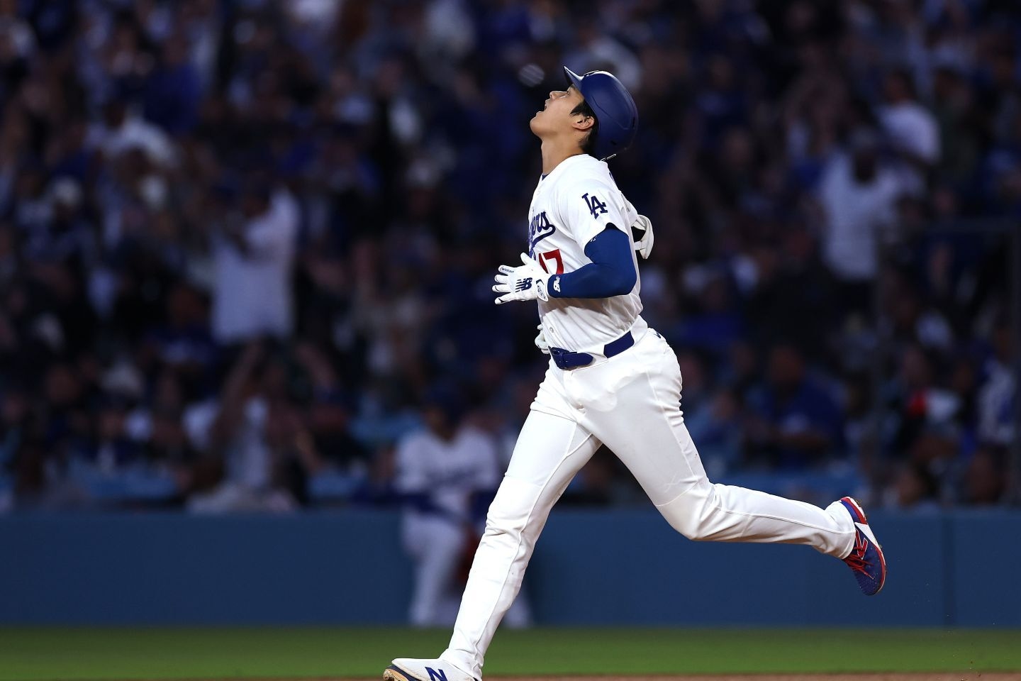 大谷翔平睽違12場開轟敲第7轟 道奇主場球迷嗨翻