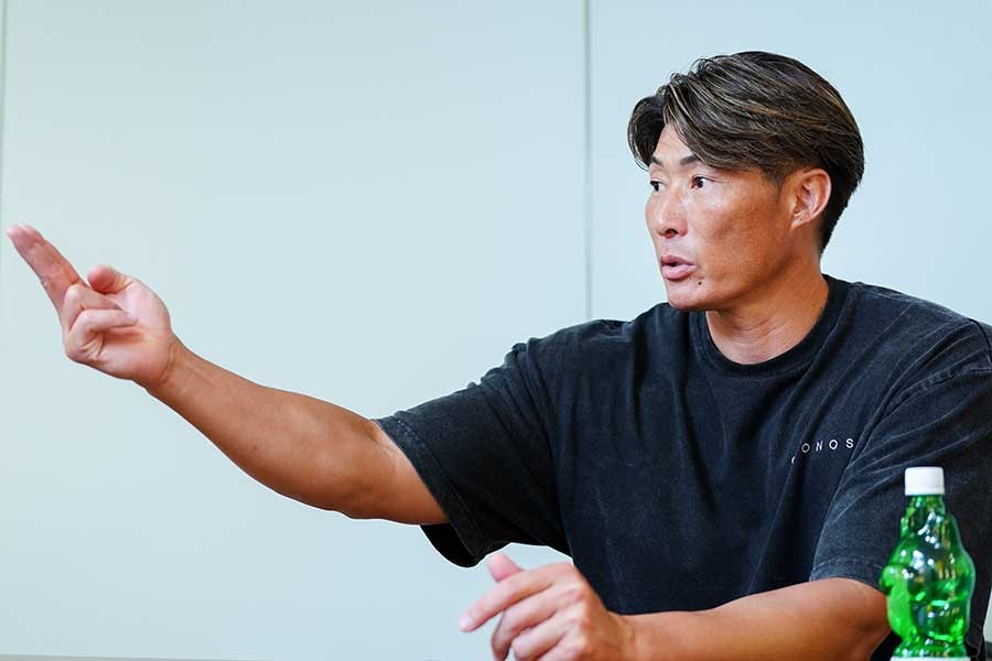 阪神OB糸井嘉男穿日本隊球衣上節目 肌肉撐爆畫面引熱議
