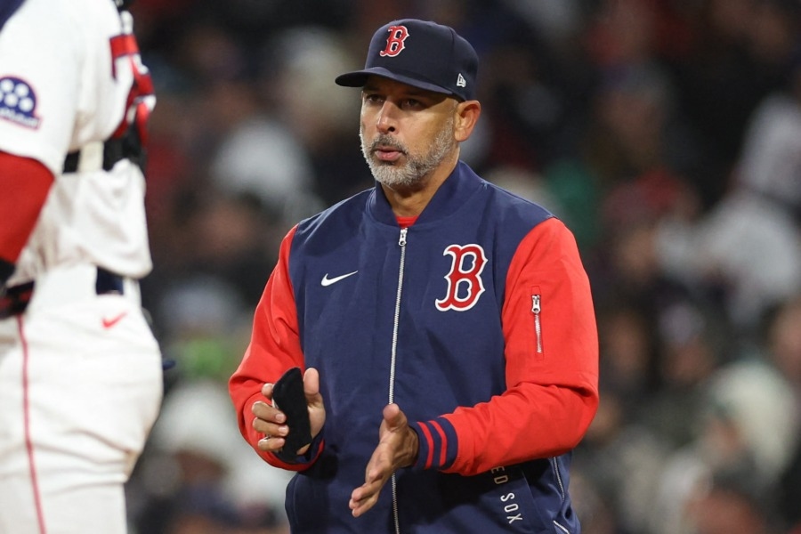 紅襪墊底 突然解雇柯拉總教練 美媒報導吉田正尚受影響