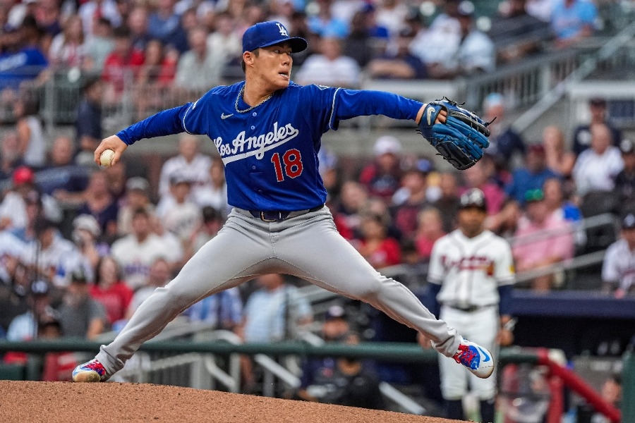 山本由伸首球挨轟吞敗 捕手讚後續回穩