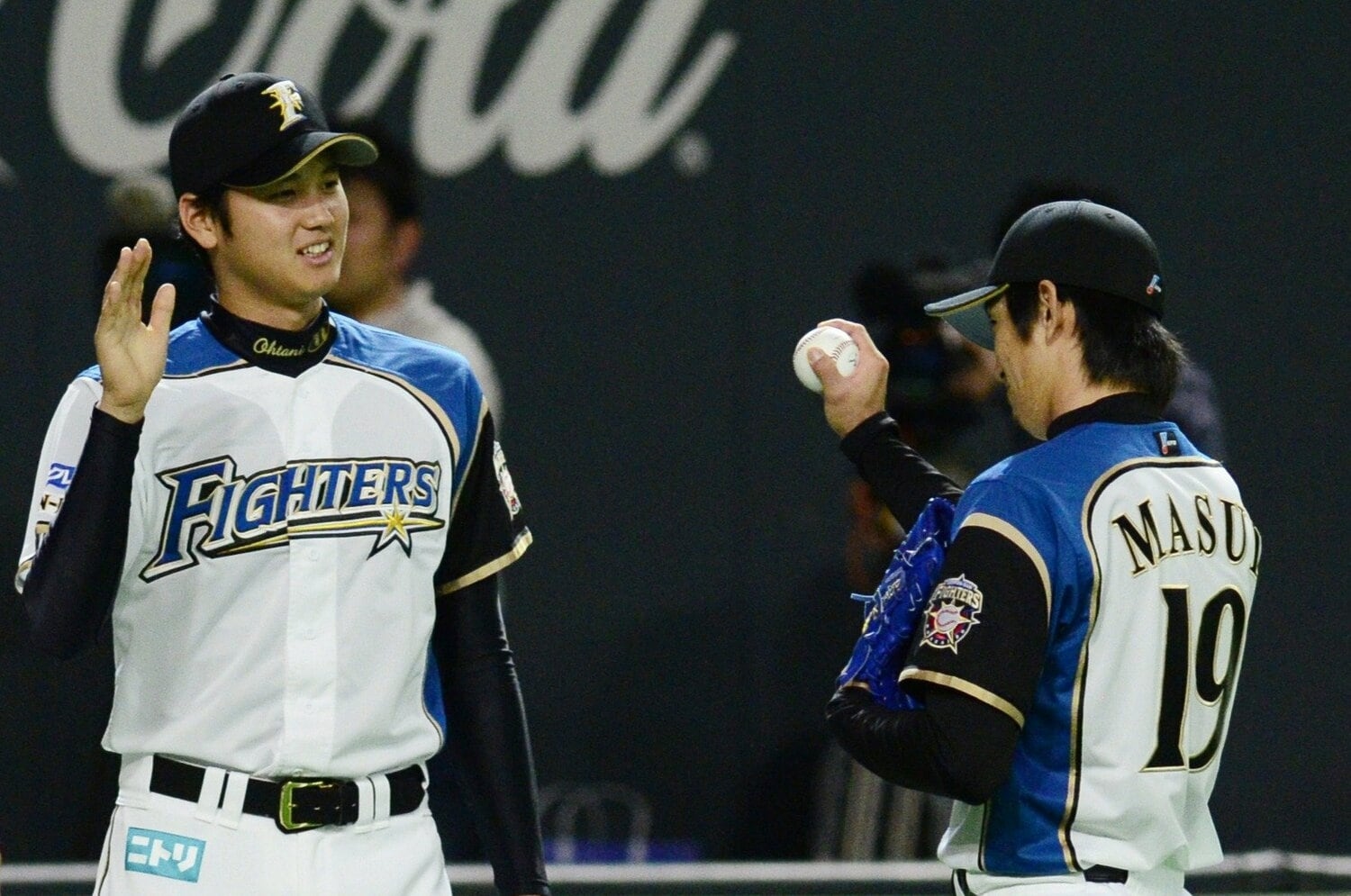 大谷翔平賽前與前輩重聚 轟出本季首支全壘打助道奇逆轉勝