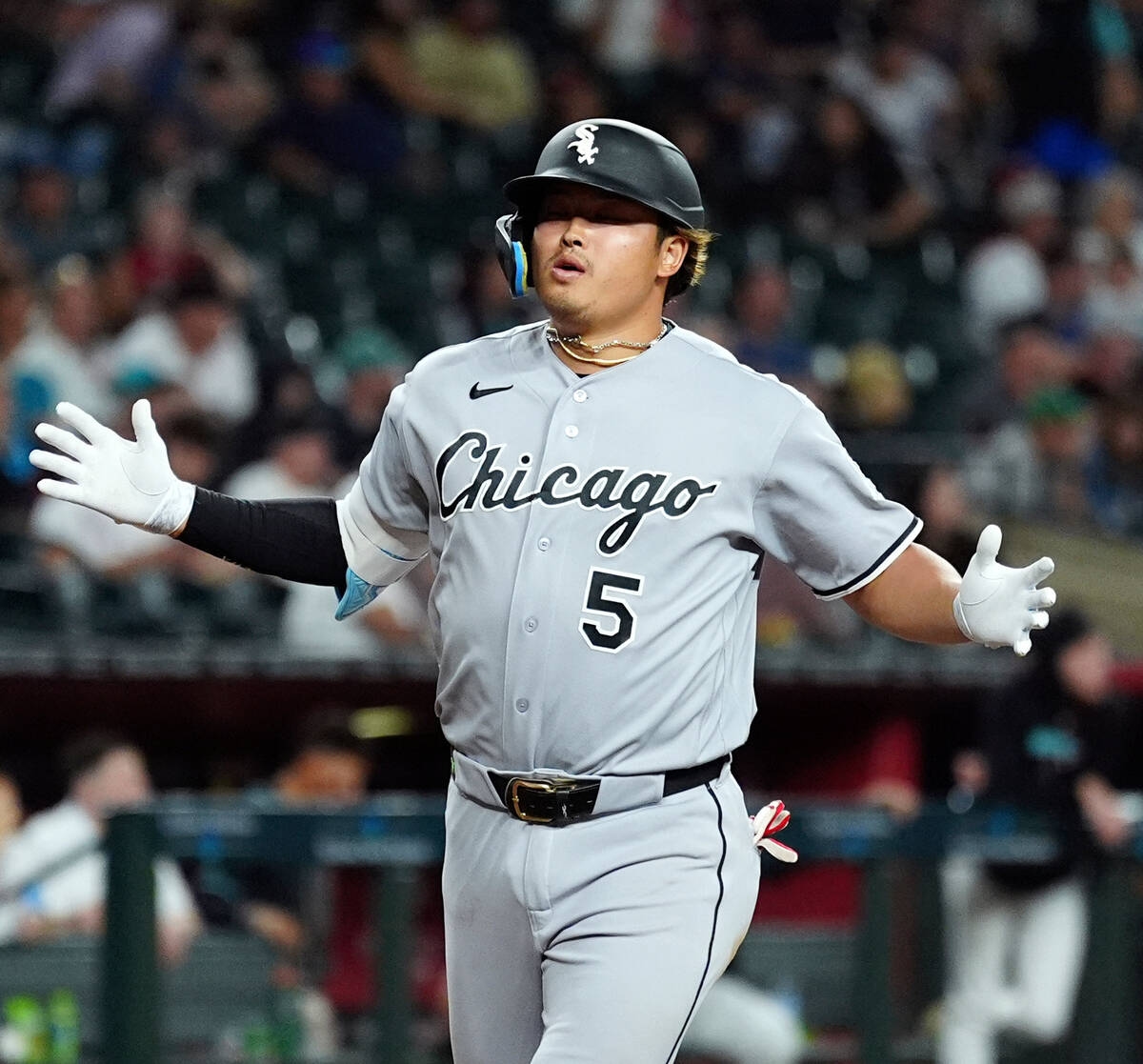 村上宗隆連5場開轟 137公尺全壘打刷新日籍最快10轟紀錄