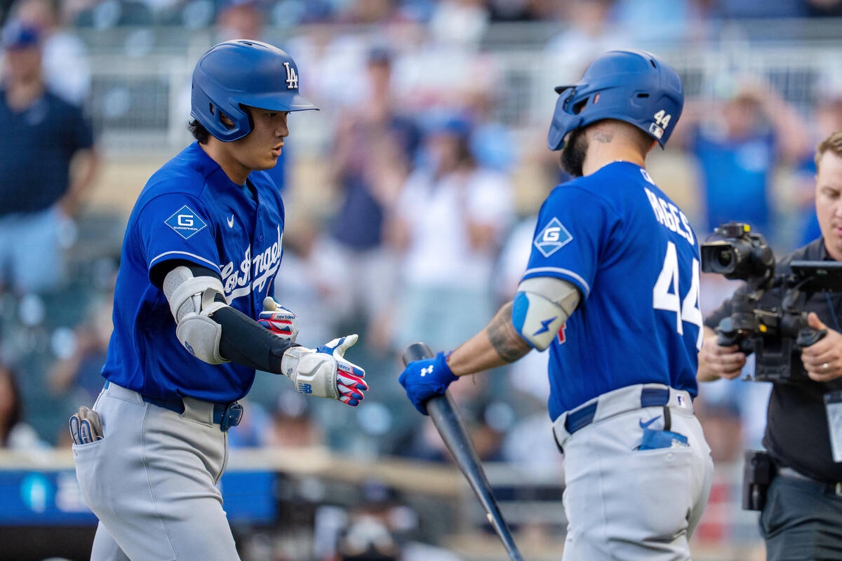 大谷翔平左膝仍不舒服照樣轟17號首棒砲 9局還被罕見故意四壞