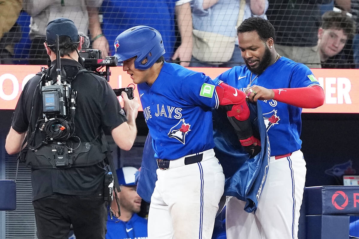 藍鳥岡本和真連兩場開轟 5轟領跑全隊