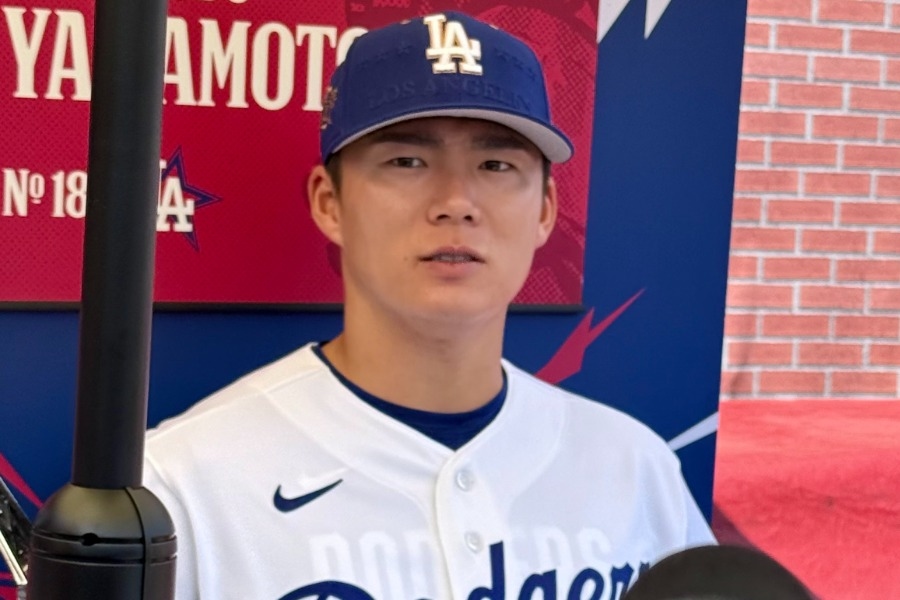 山本由伸明星賽記者會驚喜客串 《VIVANT》鼓手翻譯App打氣