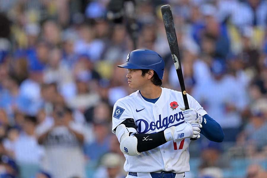 大谷翔平10轟單場3安打 道奇4比2退費城人