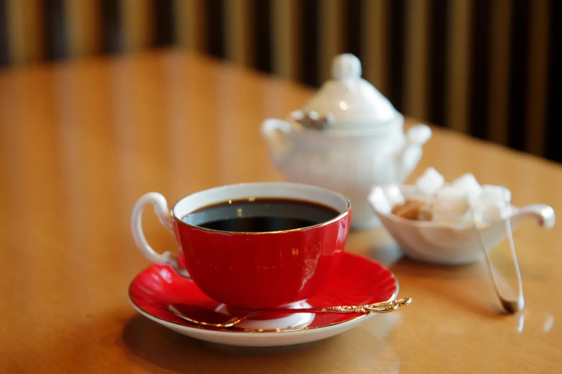 銀座喫茶店「炭火焙煎珈琲.凛」搬至銀座3丁目開幕
