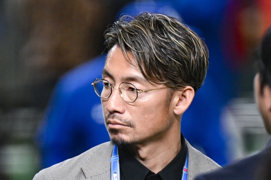 退隊7年再穿阪神直條紋 鳥谷敬回甲子園參加OB活動引熱議