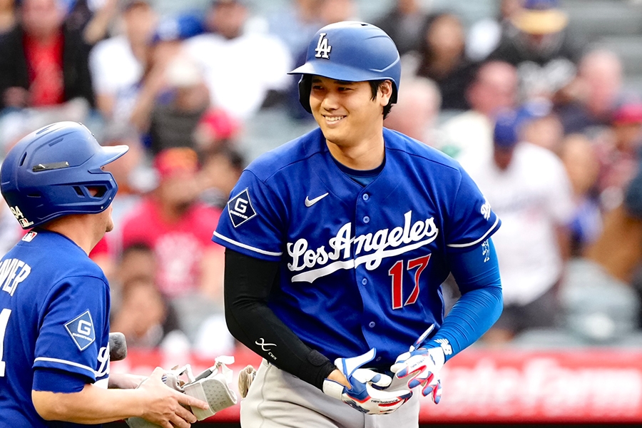 大谷翔平球鞋又藏「Decoy」轉播鏡頭拍到 球迷再挖出鞋底彩蛋