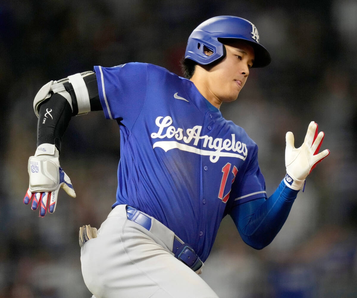 大谷翔平場內3分砲加清壘二壘安打 單場5打點助道奇15比2大勝