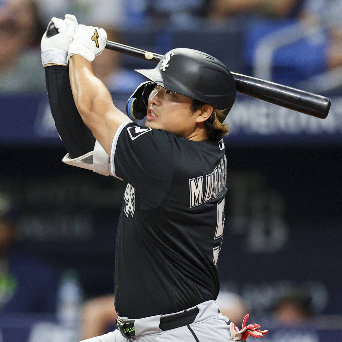 村上宗隆連10戰安打 白襪9比1大勝光芒