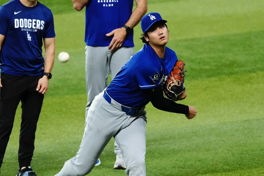 大谷翔平睽違17天傳接球 客場球迷歡呼