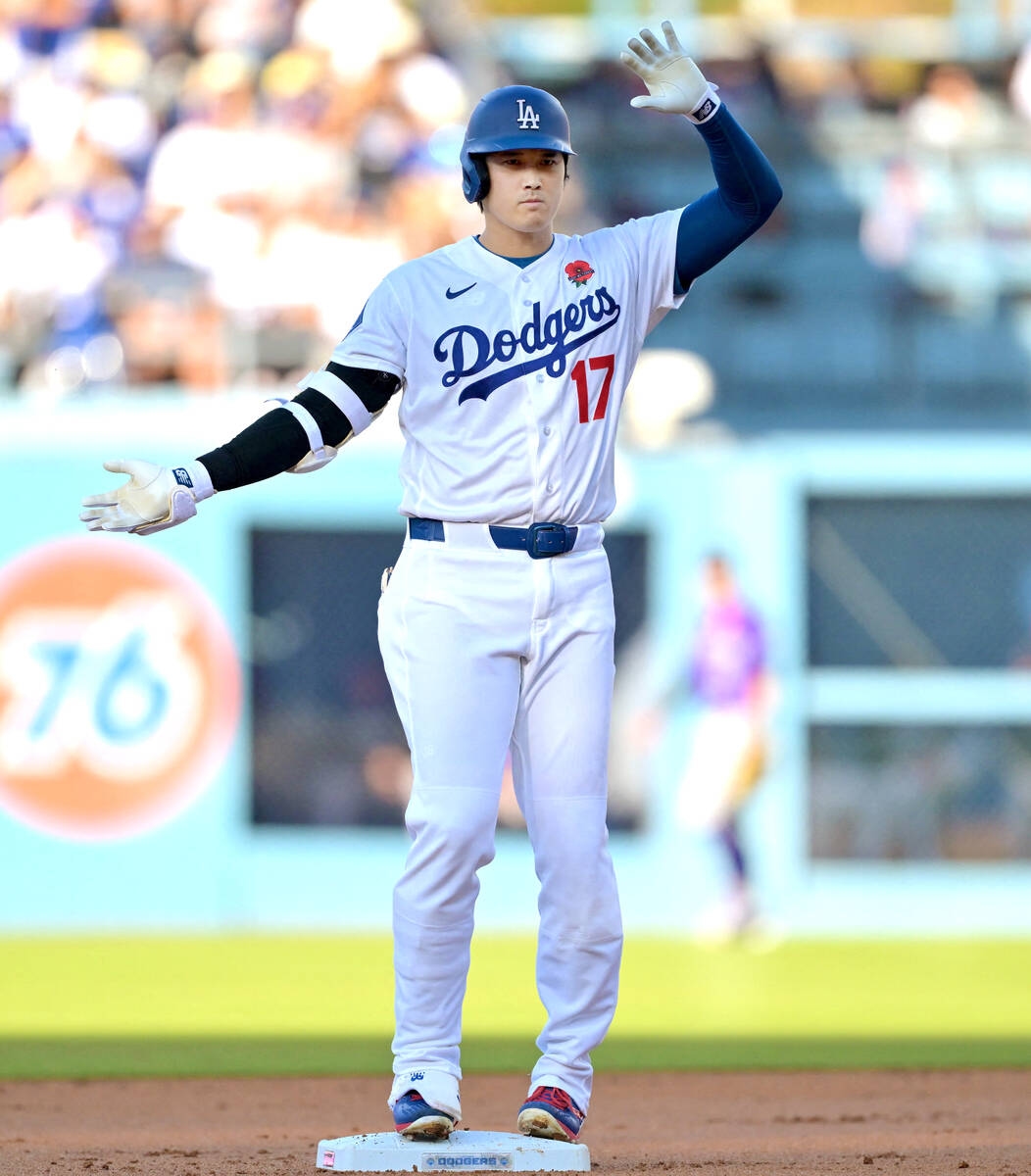 大谷翔平8局滿壘滾地球拚出打點 道奇5比3逆轉洛磯收3連勝