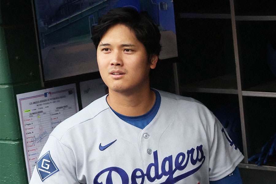 平子理沙排隊拿大谷翔平娃娃 道奇戰場邊照引討論