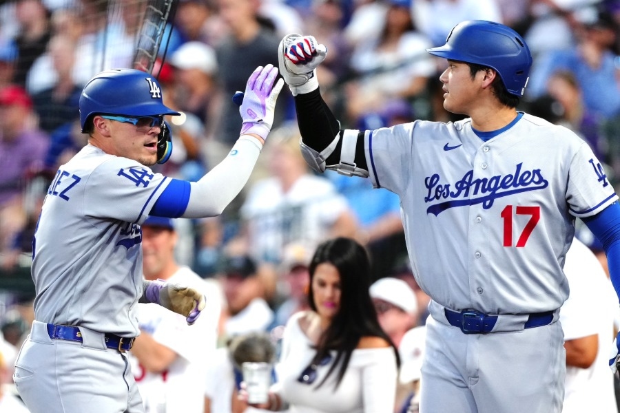 Enrique Hernández開轟 道奇賽後照同框大谷翔平