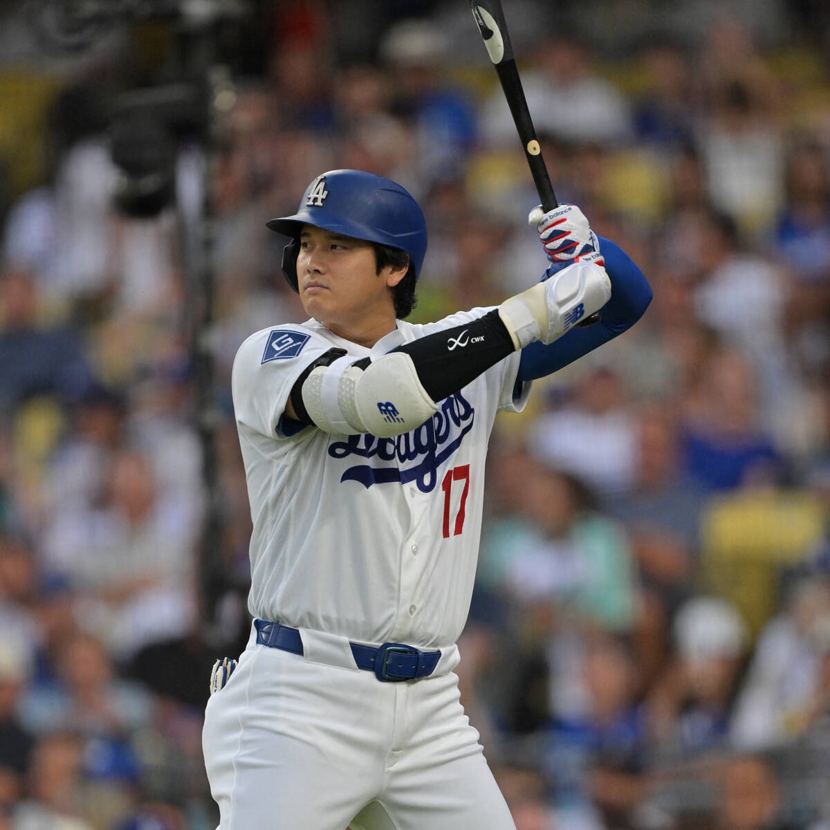 大谷翔平首局纏鬥11球保送 盜二壘跑回先馳得點