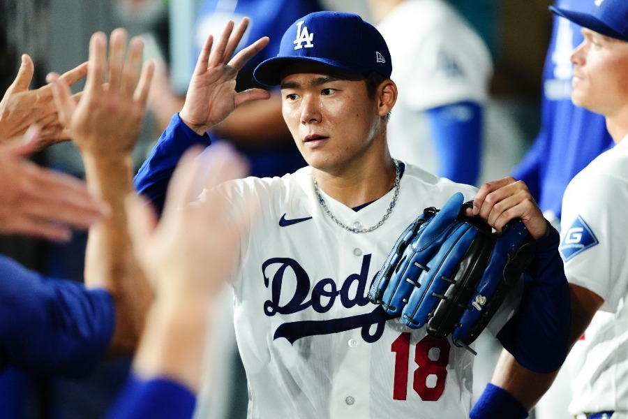 山本由伸失4分寫筆記 球迷對比Tarik Skubal