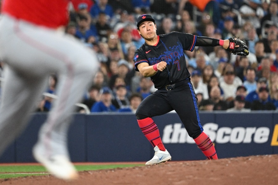 岡本和真攻守建功 藍鳥2比0完封天使、教頭讚守備可靠