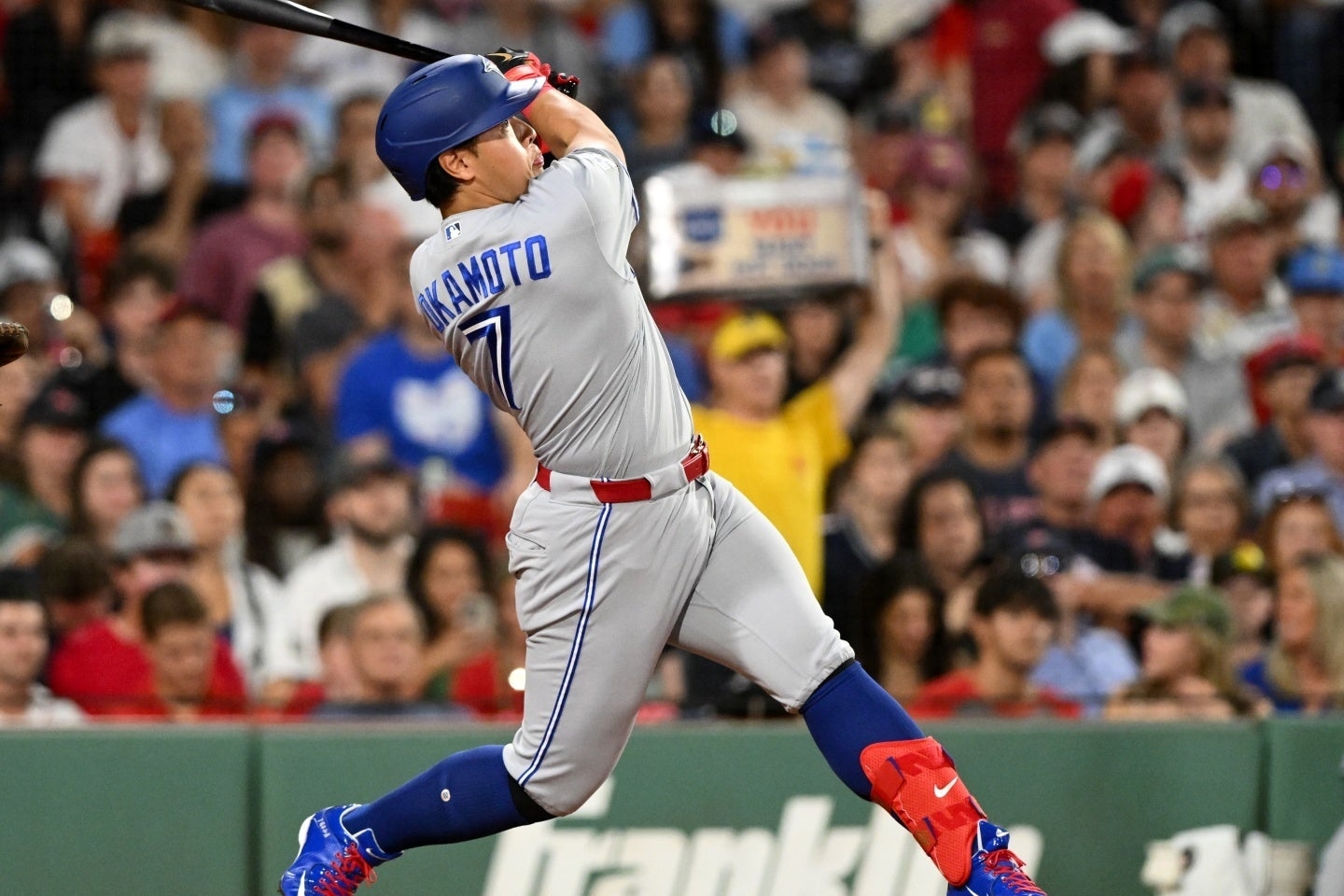 岡本和真23轟超越大谷翔平 日籍新人新高