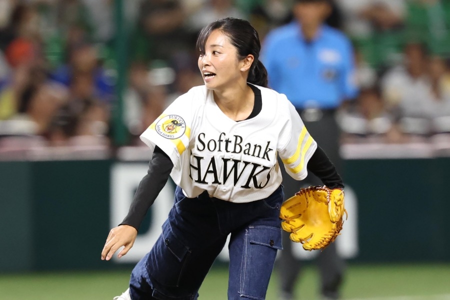 片岡安祐美開球飆91公里 周東佑京場內滿貫砲