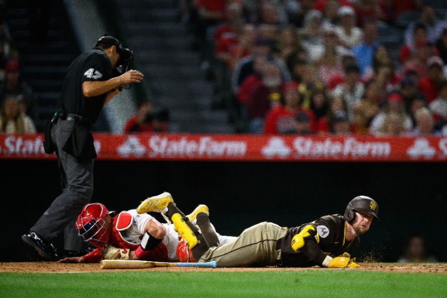 MLB/菊池雄星觸身球驚魂 111億男險遭重創