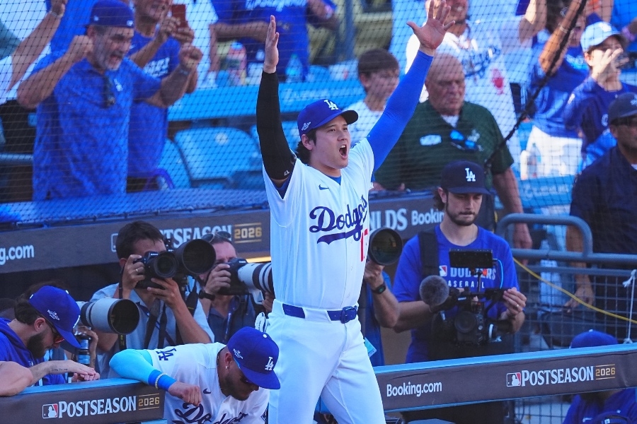 大谷翔平賽後10分鐘就離場 真美子到場看分區賽首戰