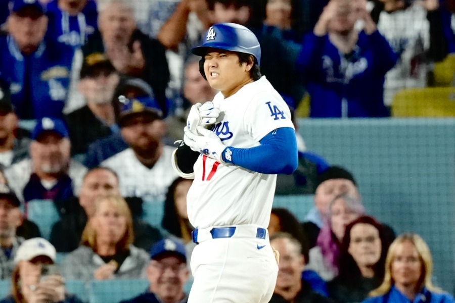 大谷翔平右手挨球吻本季首度提前退場 道奇15比6痛宰洛磯4連勝