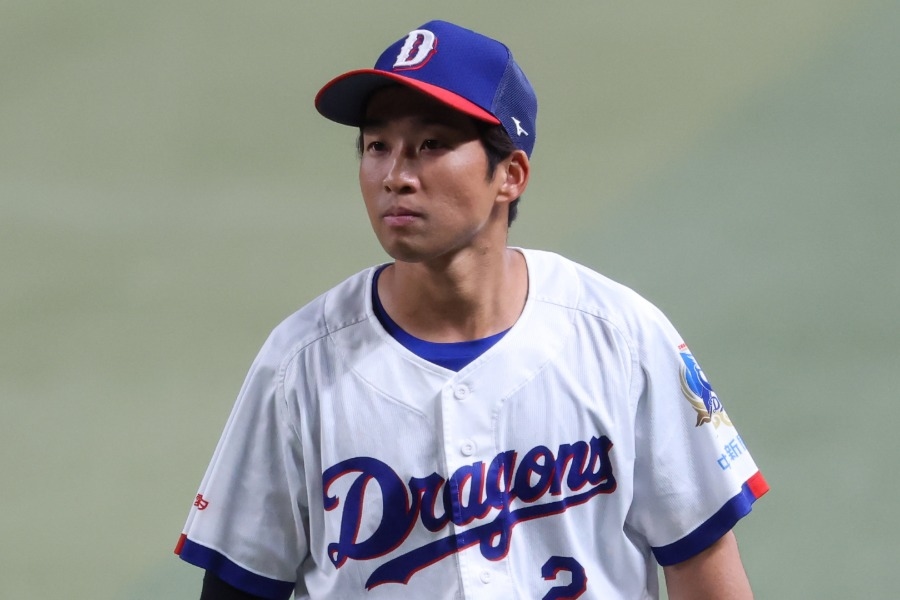 田中幹也三壘夾殺硬拚撞上田中將大 裁定跑壘妨礙中日多拿1分