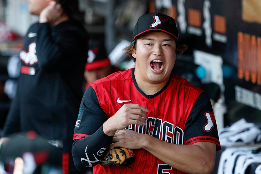村上宗隆板凳席大吼逗樂隊友 轉播鏡頭全都錄