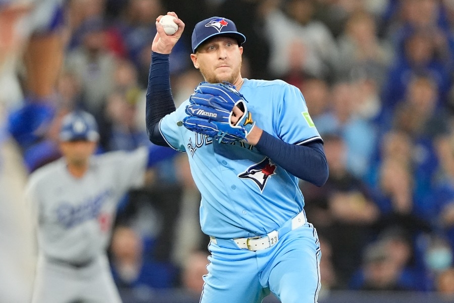 藍鳥守護神霍夫曼再度掉鏈子，滿貫砲失分引球迷怒火