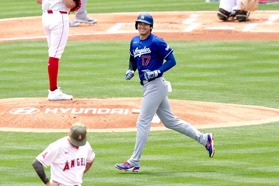 大谷翔平3安2打點率道奇10比1勝天使 與Mike Trout隔空互動