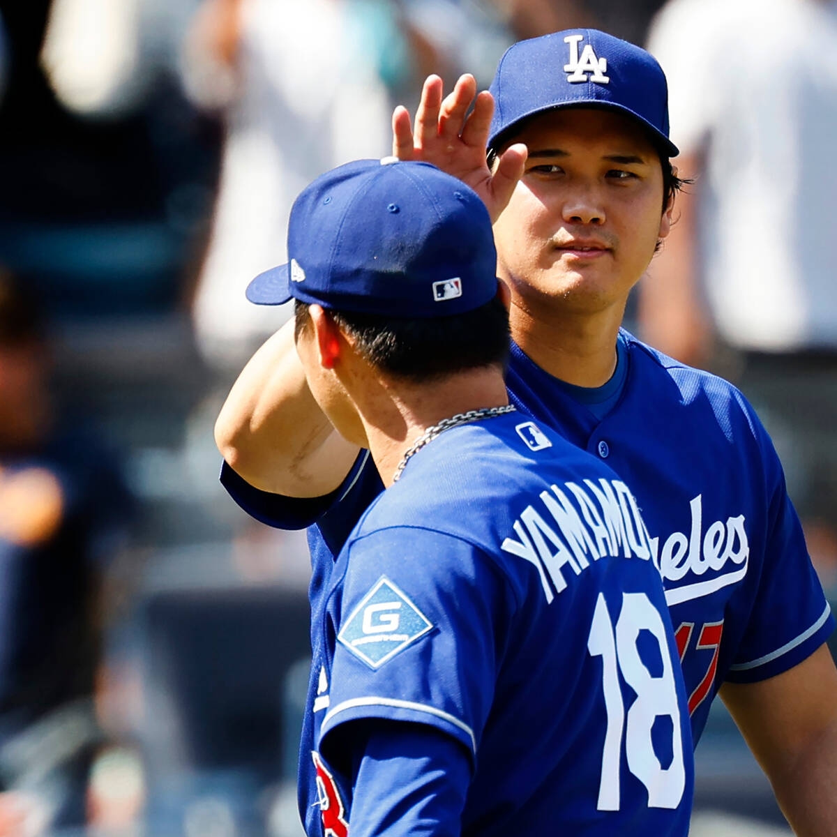 山本由伸完投勝 日本投手同日3勝