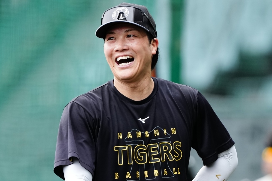 伏見寅威單場4打點 賽後被晚輩直呼名字笑虧