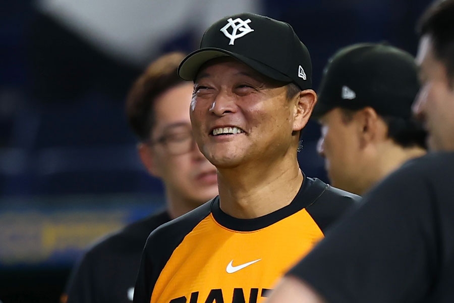 巨人賽前影片換上橋上秀樹代理總教練 東京巨蛋響起歡呼