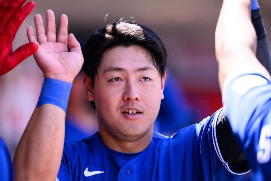 岡本和真33轟創日本右打者紀錄 藍鳥惜敗