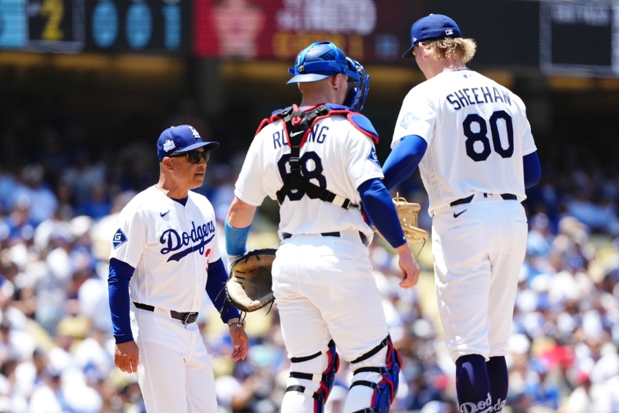 Emmet Sheehan遭ABS兩度改判投出14球保送 道奇5比13慘敗天使
