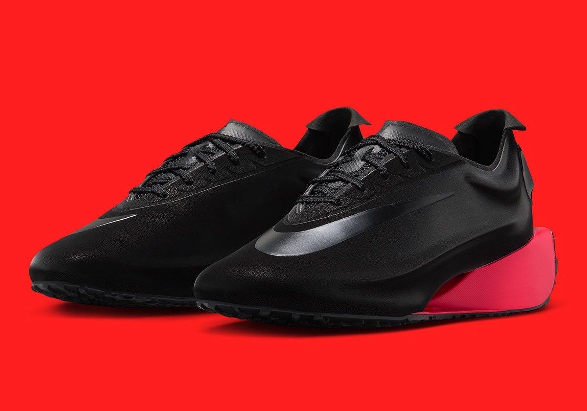 Womens Nike First Sight Noir 推出「Bright Crimson」新配色，夏季 2026 登場