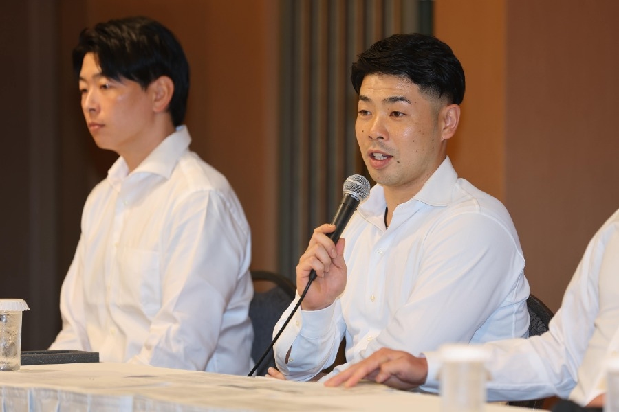 近藤健介率選手會 首晤12球團老闆