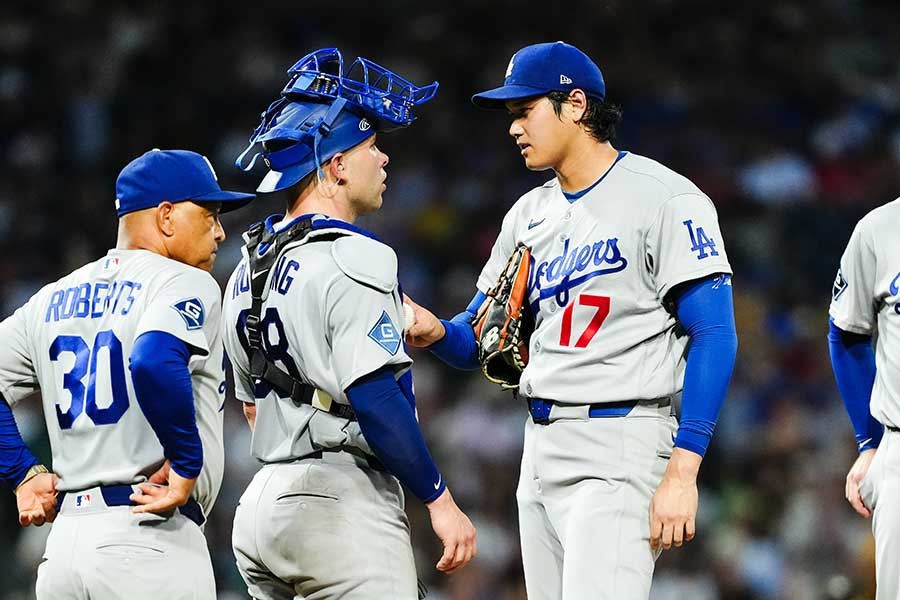 大谷翔平164公里火球被漏接變暴投 道奇休息區3人輪番安撫拉辛