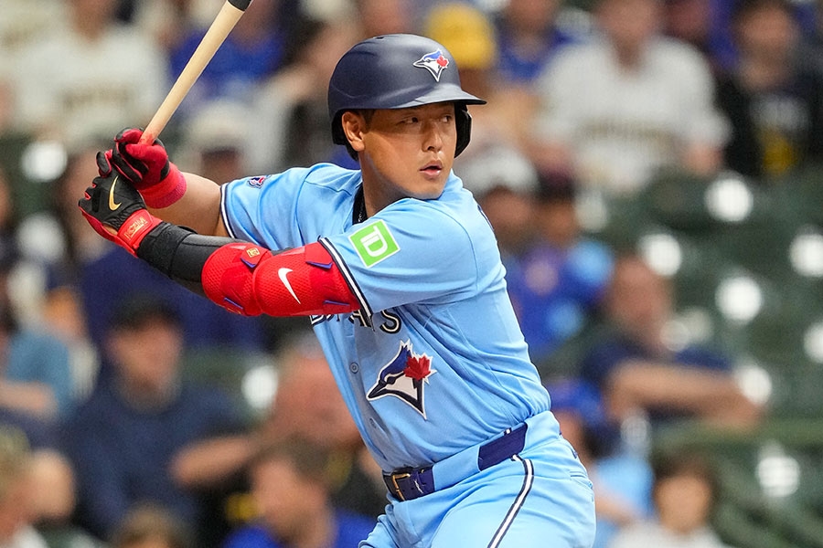 岡本和真被點名美聯新人王熱門 29歲資歷成投票「門檻」