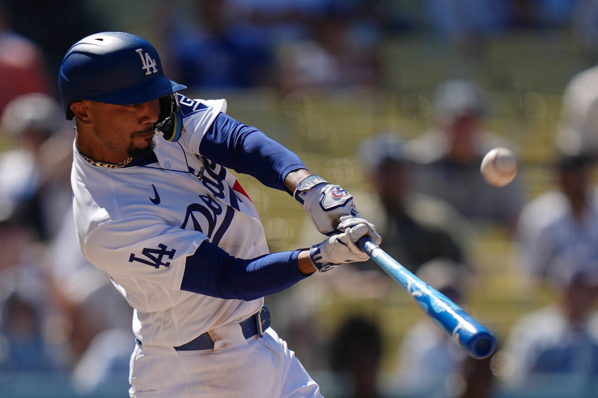 Mookie Betts清壘二壘打 道奇7分落後反攻