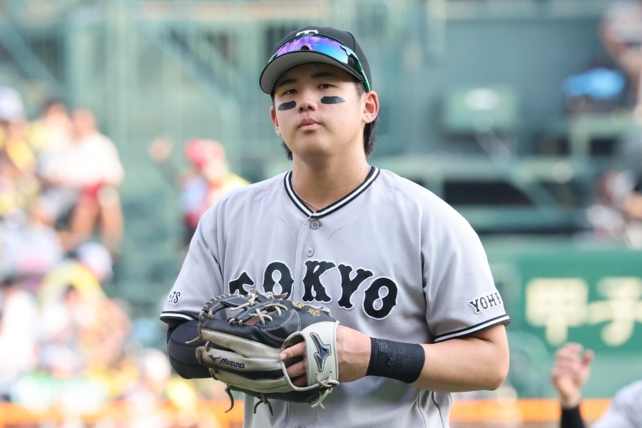 巨人20歲石塚裕惺美技守三壘 坂本勇人也鼓掌