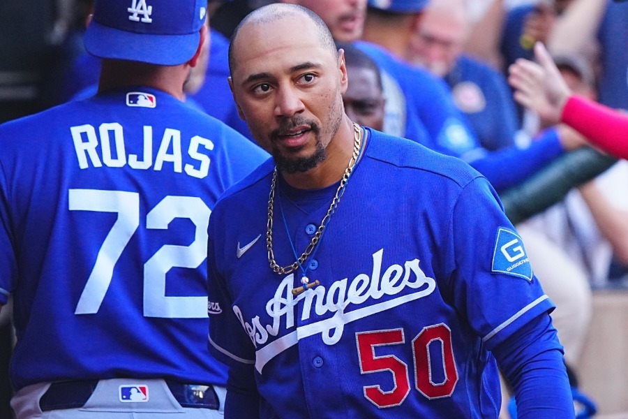 Mookie Betts右手腕不適臨時退出先發 道奇改由Miguel Rojas頂游擊